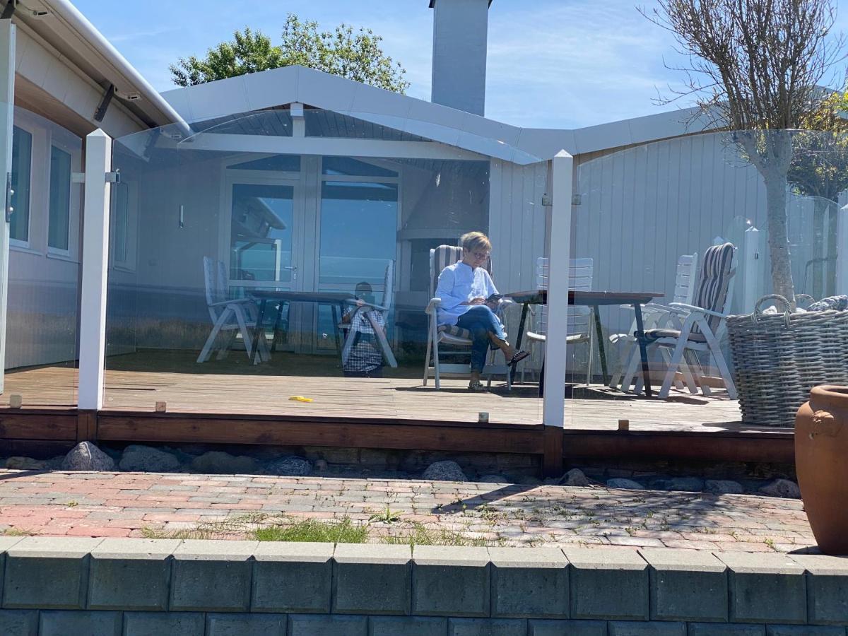 Strandhuset. Asperup エクステリア 写真