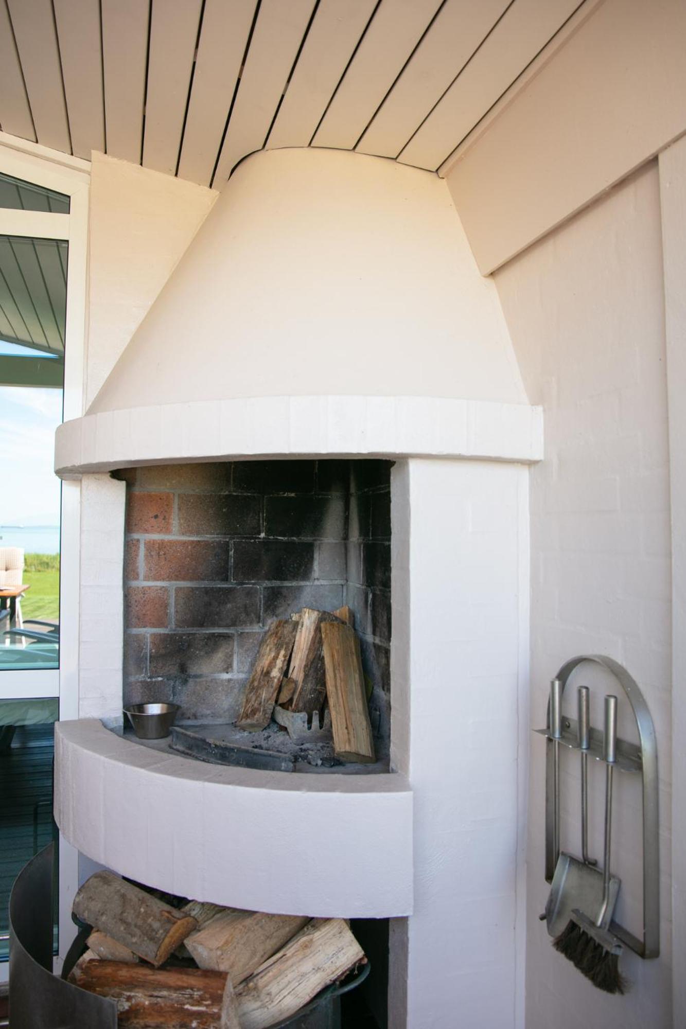Strandhuset. Asperup エクステリア 写真